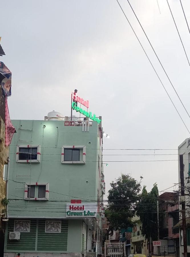 Green Leaf Hotel อุจเจน ภายนอก รูปภาพ